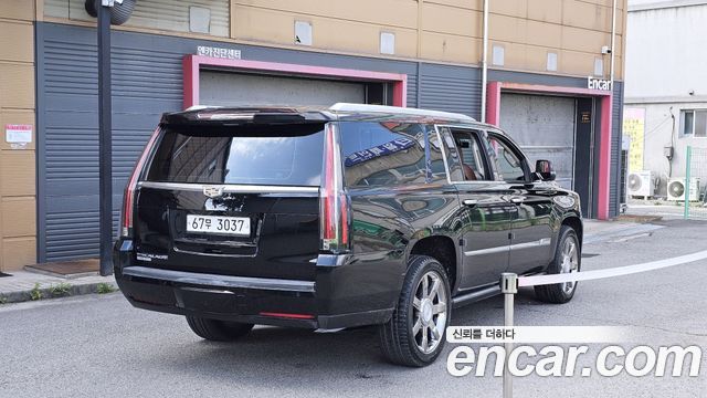 Cadillac Escalade 6.2 ESV 4th 2015 — фото 2