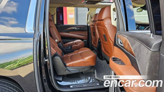 Cadillac Escalade 6.2 ESV 4th 2015 — фото 11