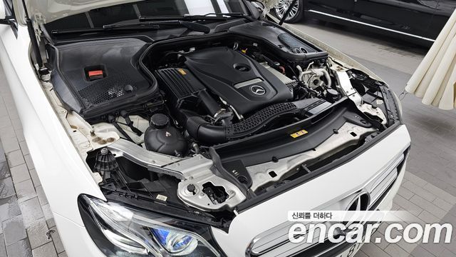 Mercedes-Benz E-Class (W213) E300 4MATIC Avnatgarde 2019 — фото 6