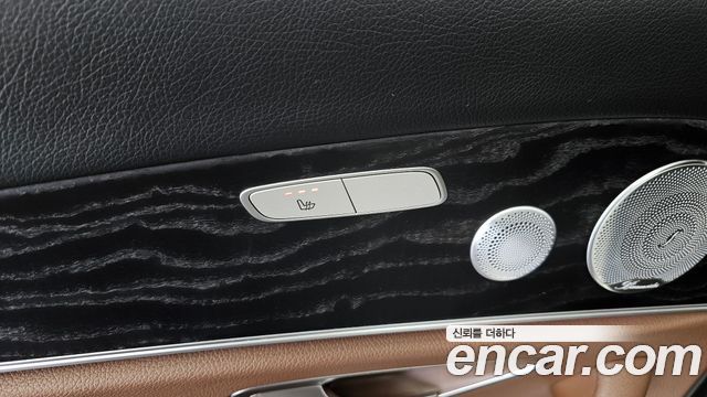 Mercedes-Benz E-Class (W213) E300 4MATIC Avnatgarde 2019 — фото 31