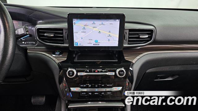 Ford Explorer (VI) 2.3 LimIted 4WD 2021 — фото 14