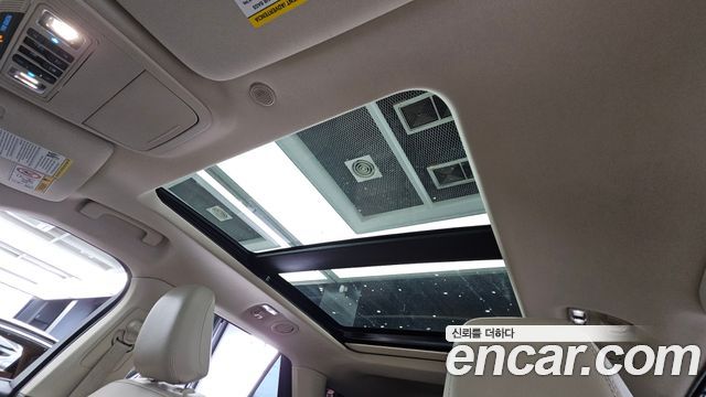 Ford Explorer (VI) 2.3 LimIted 4WD 2021 — фото 17