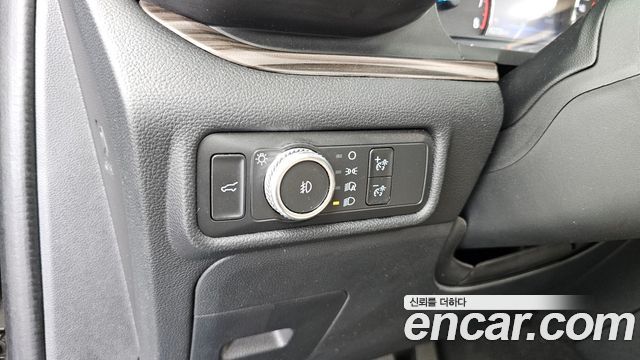 Ford Explorer (VI) 2.3 LimIted 4WD 2021 — фото 18