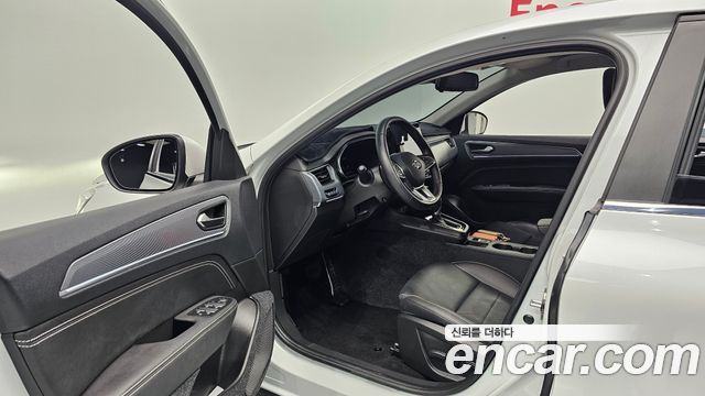Renault Korea XM3 1.3 TCe RE Signature 2022 — фото 10