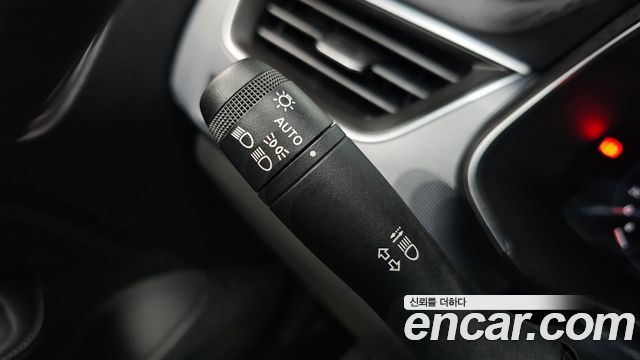 Renault Korea XM3 1.3 TCe RE Signature 2022 — фото 27