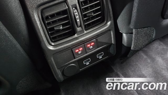 Renault Korea XM3 1.3 TCe RE Signature 2022 — фото 28