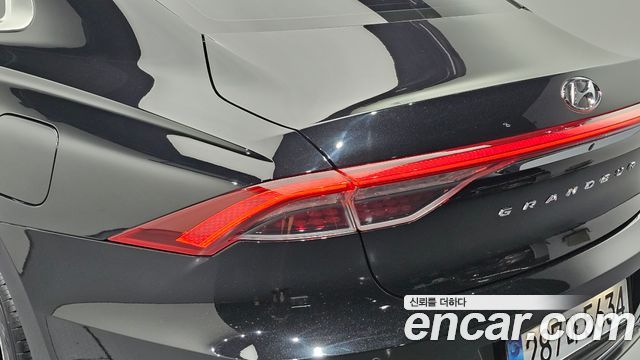 Hyundai Grandeur (IG) 2.5 Exclusice 2023 — фото 23