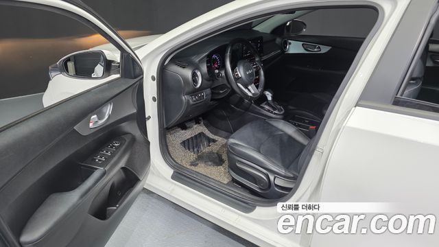 Kia K3 (II) 1.6 Prestige 2022 — фото 10