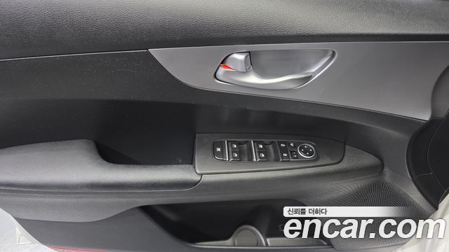 Kia K3 (II) 1.6 Prestige 2022 — фото 24