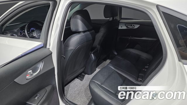 Kia K3 (II) 1.6 Prestige 2022 — фото 26