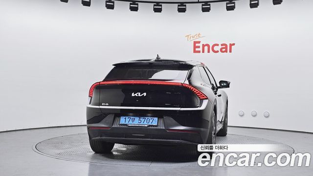 Kia EV6 Long Range Air 2023 — фото 4