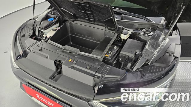 Kia EV6 Long Range Air 2023 — фото 6