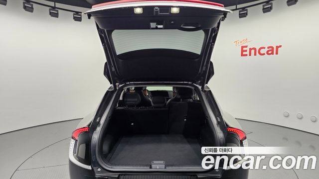 Kia EV6 Long Range Air 2023 — фото 16