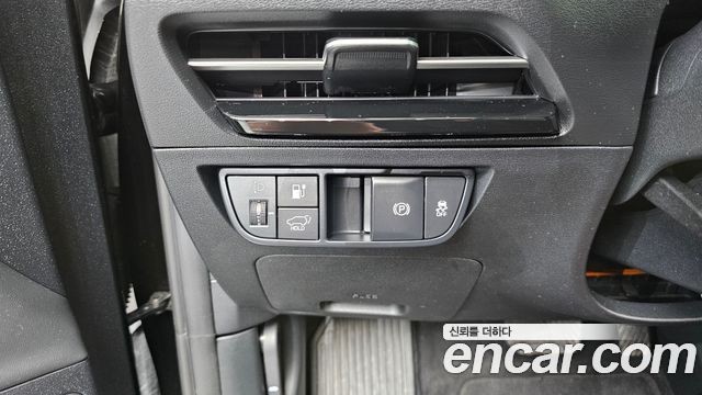Kia EV6 Long Range Air 2023 — фото 18