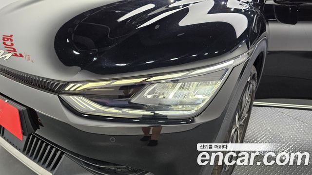 Kia EV6 Long Range Air 2023 — фото 22