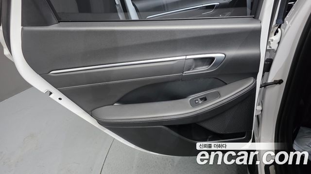 Hyundai Sonata (DN8) 2.0 Premium Plus 2023 — фото 31