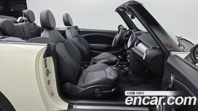MINI Cooper Convertible Standard 2nd Generation 2015 — фото 11