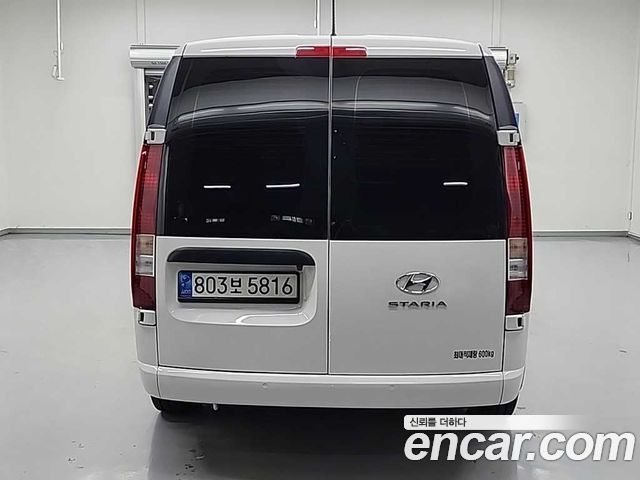 Hyundai Staria Cargo 5-Seater Smart 2022 — фото 3