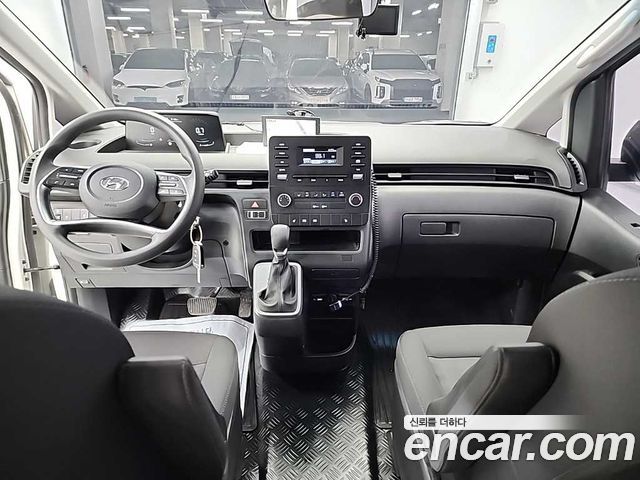 Hyundai Staria Cargo 5-Seater Smart 2022 — фото 7