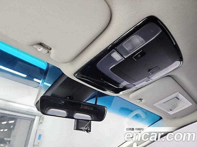 Hyundai Staria Cargo 5-Seater Smart 2022 — фото 19