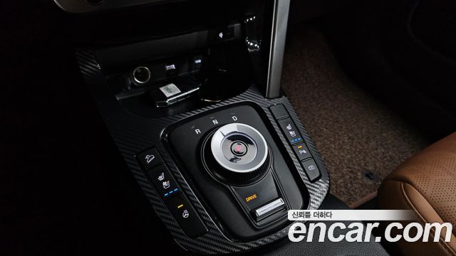 Kia Seltos Gasoline 1.6 Turbo 2WD Signature 2025 — фото 9