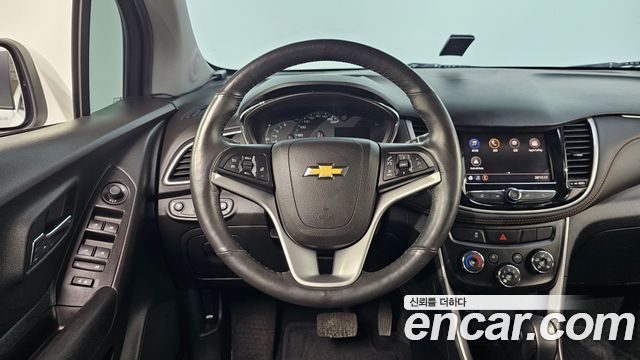 Chevrolet Trax 1.4 LT 2021 — фото 12