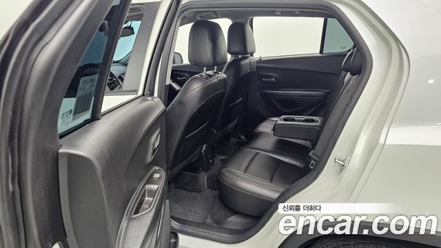 Chevrolet Trax 1.4 LT 2021 — фото 30