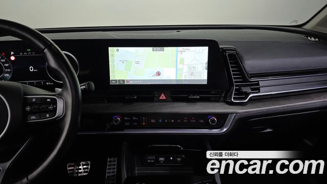 Kia Sportage (V) LPG 2.0 2WD Signature Gravity 2023 — фото 14