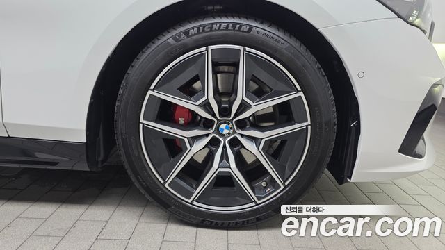 BMW 5 Series (G60) 520i Special Edition 2026 — фото 21