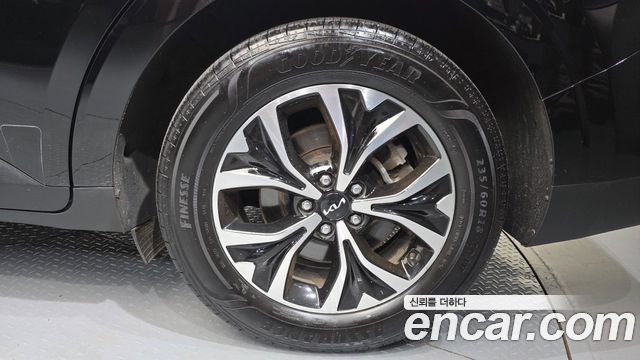 Kia Carnival (IV) Diesel 9-Seater Prestige 2023 — фото 21