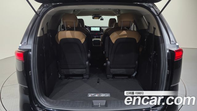 Kia Carnival (IV) Diesel 9-Seater Prestige 2023 — фото 30