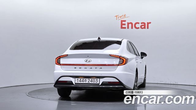 Hyundai Sonata (DN8) 2.0 Premium Family 2021 — фото 4