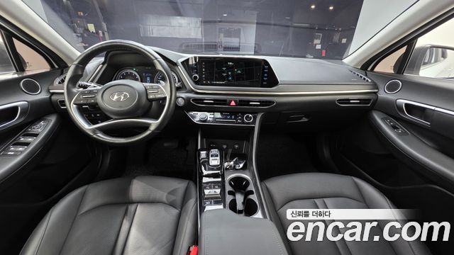 Hyundai Sonata (DN8) 2.0 Premium Family 2021 — фото 7