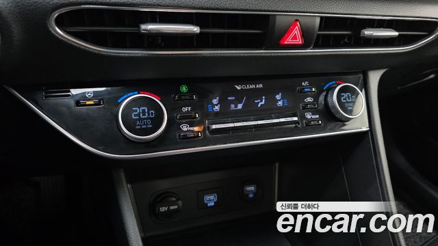 Hyundai Sonata (DN8) 2.0 Premium Family 2021 — фото 16