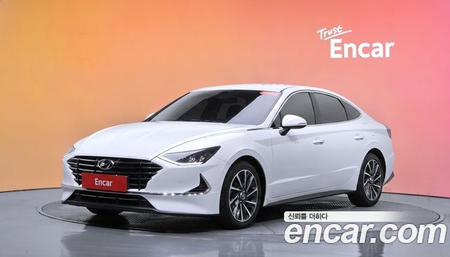 Hyundai Sonata (DN8) 2.0 Premium Family