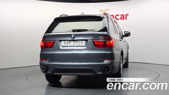 BMW X5 (E70) xDrive 35i 2011 — фото 4
