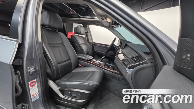 BMW X5 (E70) xDrive 35i 2011 — фото 10