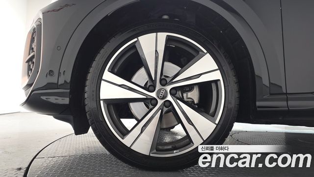 Audi Q5 (80A) 45 TFSI Quattro S line 2025 — фото 5