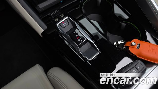 Audi Q5 (80A) 45 TFSI Quattro S line 2025 — фото 9