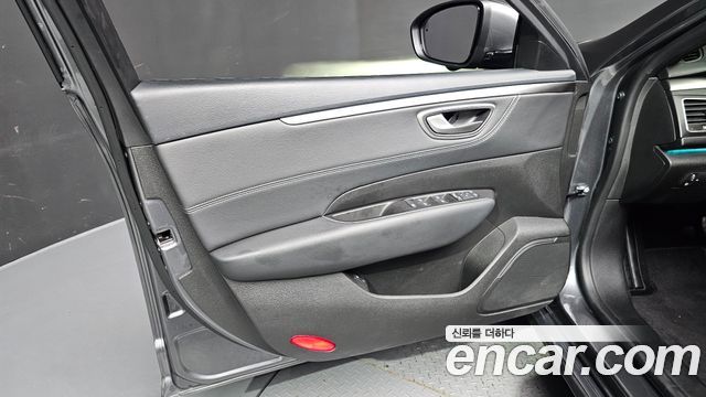 Renault Korea SM6 2.0 LPe Feel 2024 — фото 24