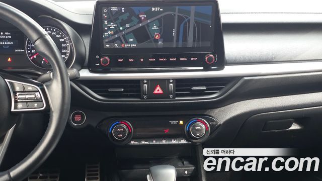 Kia K3 (II) 1.6 Prestige 2023 — фото 13