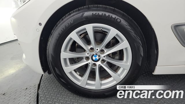 BMW 3 Series GT (F34) GT 320d xDrive Premium 2020 — фото 5
