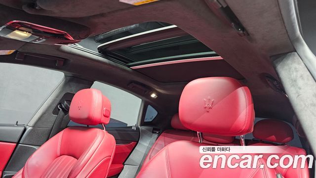Maserati Levante 3.0 S AWD Luxury 2017 — фото 28