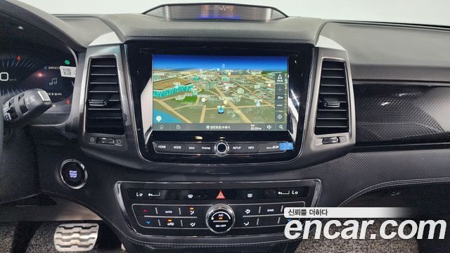 KG Mobility (SsangYong) Rexton Sports Khan Diesel 2.2 4WD Prestige 2022 — фото 12