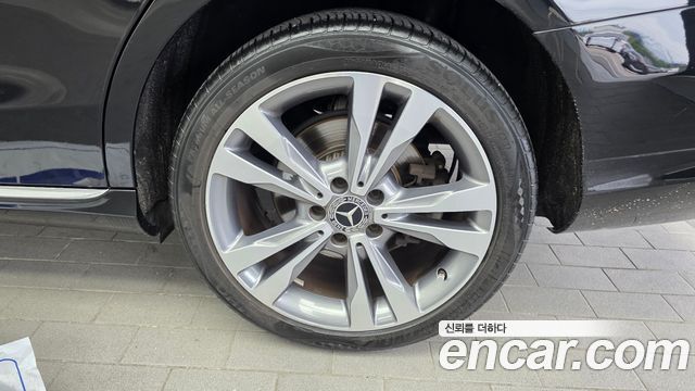 Mercedes-Benz C-Class (W205) C220 d 4MATIC 2020 — фото 27