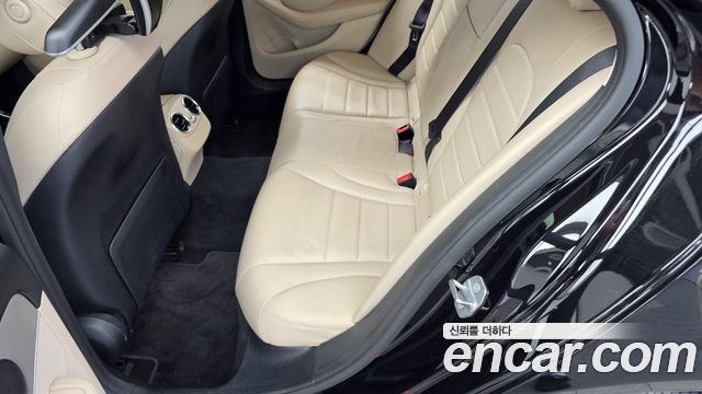Mercedes-Benz C-Class (W205) C220 d 4MATIC 2020 — фото 32