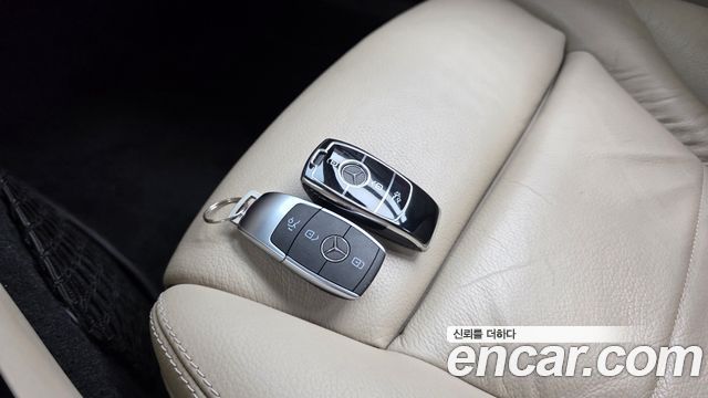 Mercedes-Benz C-Class (W205) C220 d 4MATIC 2020 — фото 38