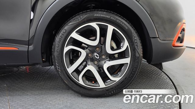 Renault Korea QM3 RE 2015 — фото 5