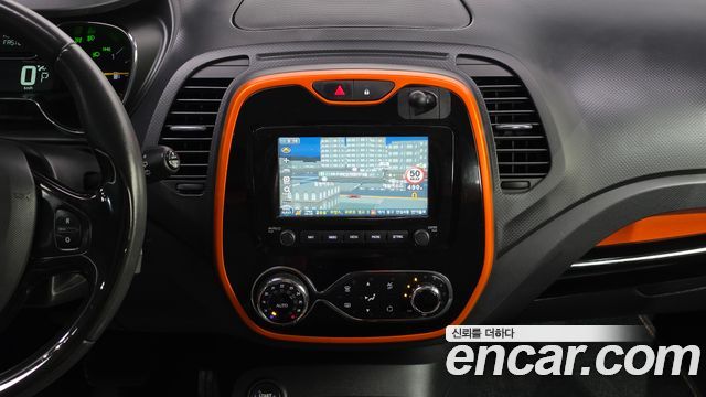 Renault Korea QM3 RE 2015 — фото 14
