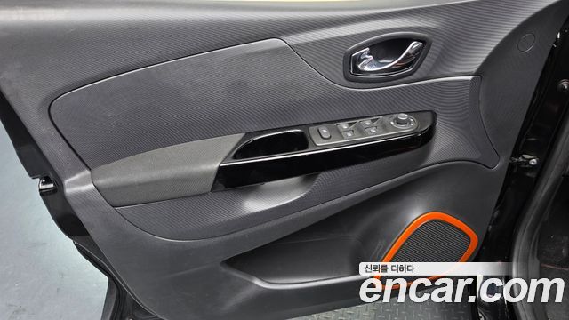 Renault Korea QM3 RE 2015 — фото 24